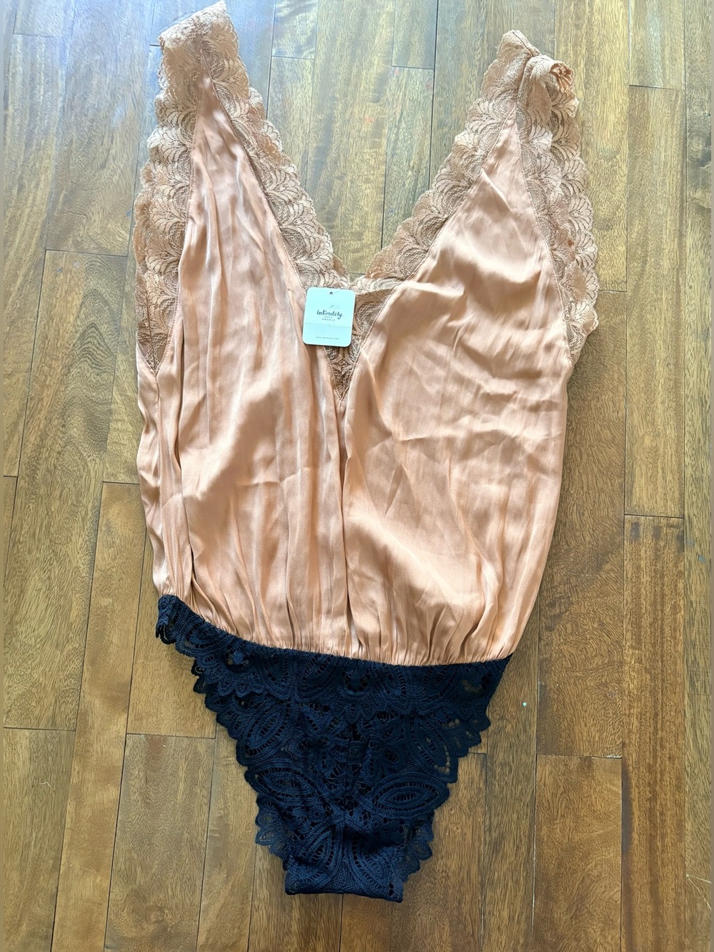NWT free people intimately laced body suit sz small